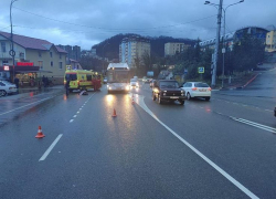 В Сочи автобус насмерть сбил пешехода