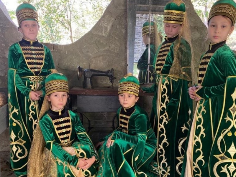 Юные актрисы сочинского театра приняли участие во всероссийском конкурсе «Смотри, это Россия»